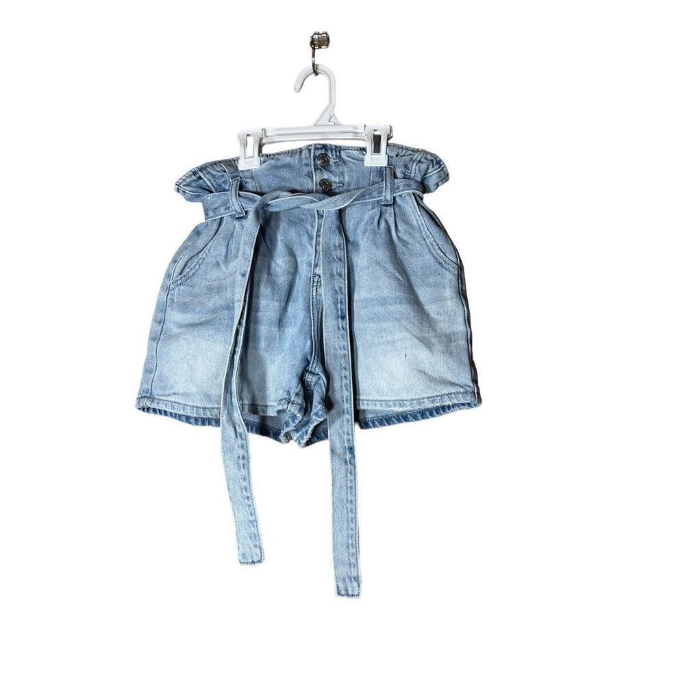 American Eagle Paper Bag Waist Mom Shorts With Belt‎ Size 2